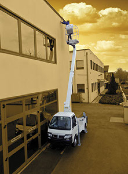Aerial Platform P90T 2